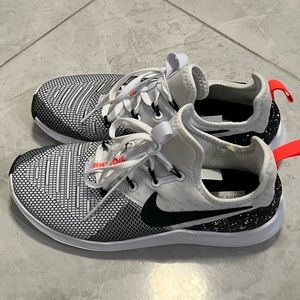 Womens Nike Free TR8 Running Shoes